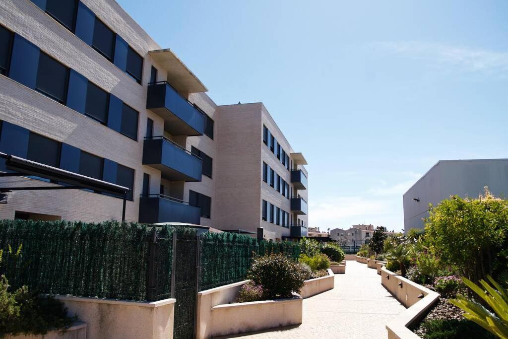 טורדמבארה Apartamento Diseno A Cien Metros Del Mar. מראה חיצוני תמונה